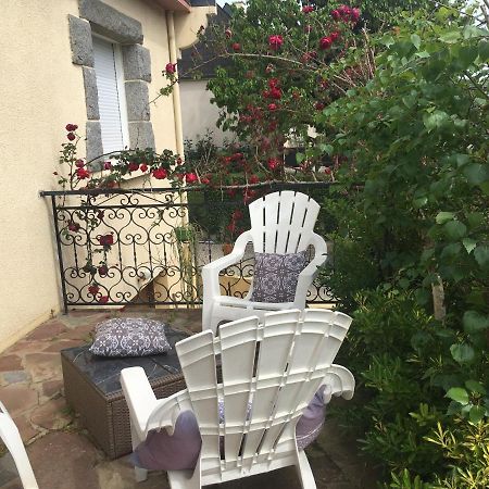 Studio Paisible Et Balneo Vezin-le-Coquet Kültér fotó