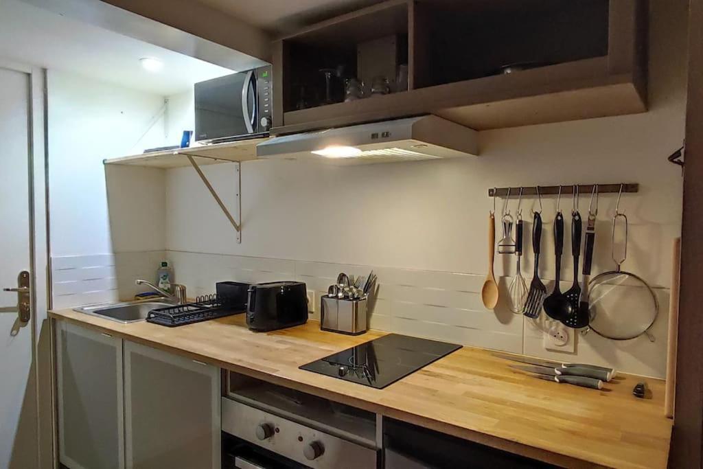 Studio Paisible Et Balneo Vezin-le-Coquet Kültér fotó